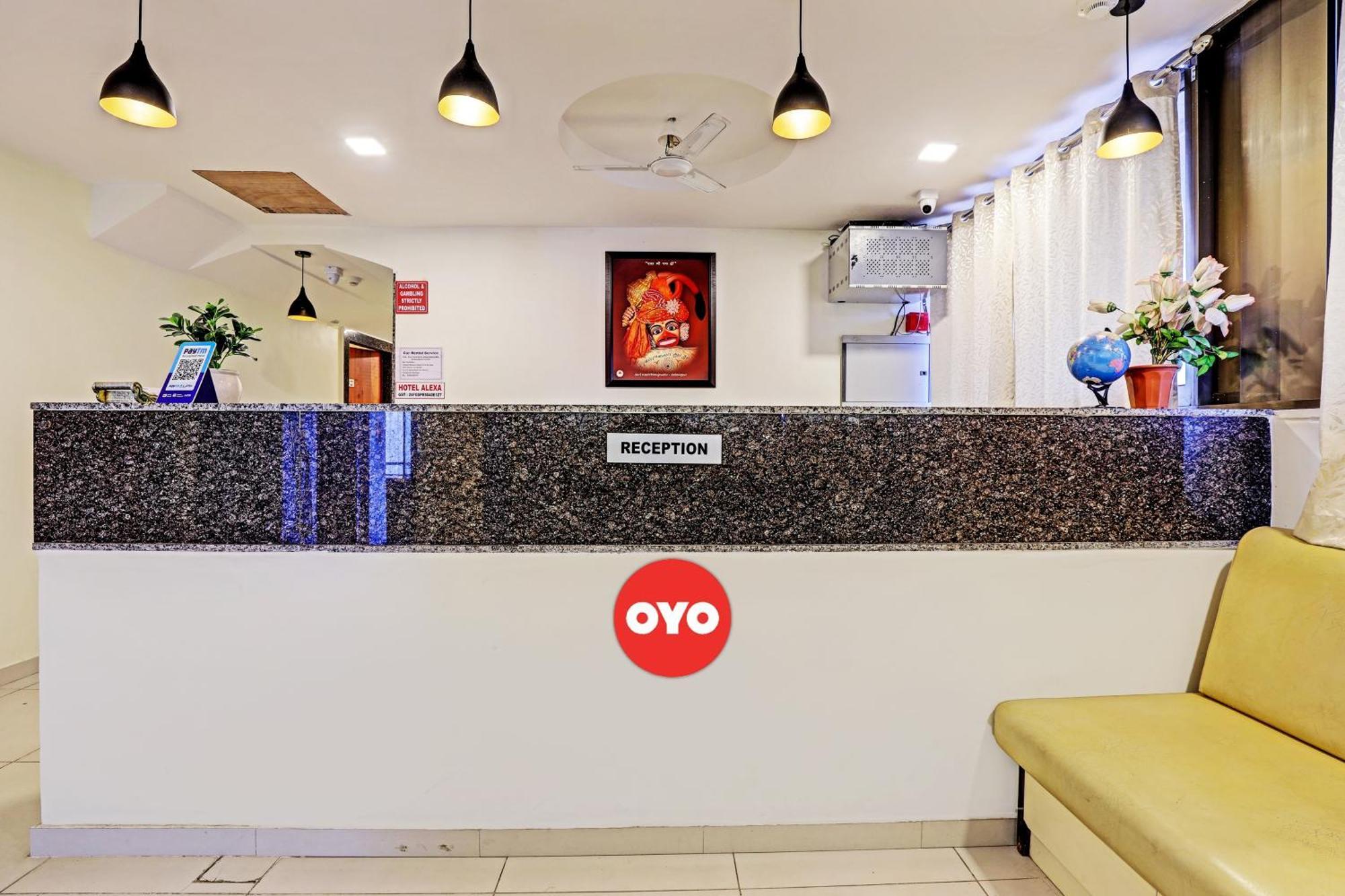 Hotel O Alexa Ahmedabad Exterior foto