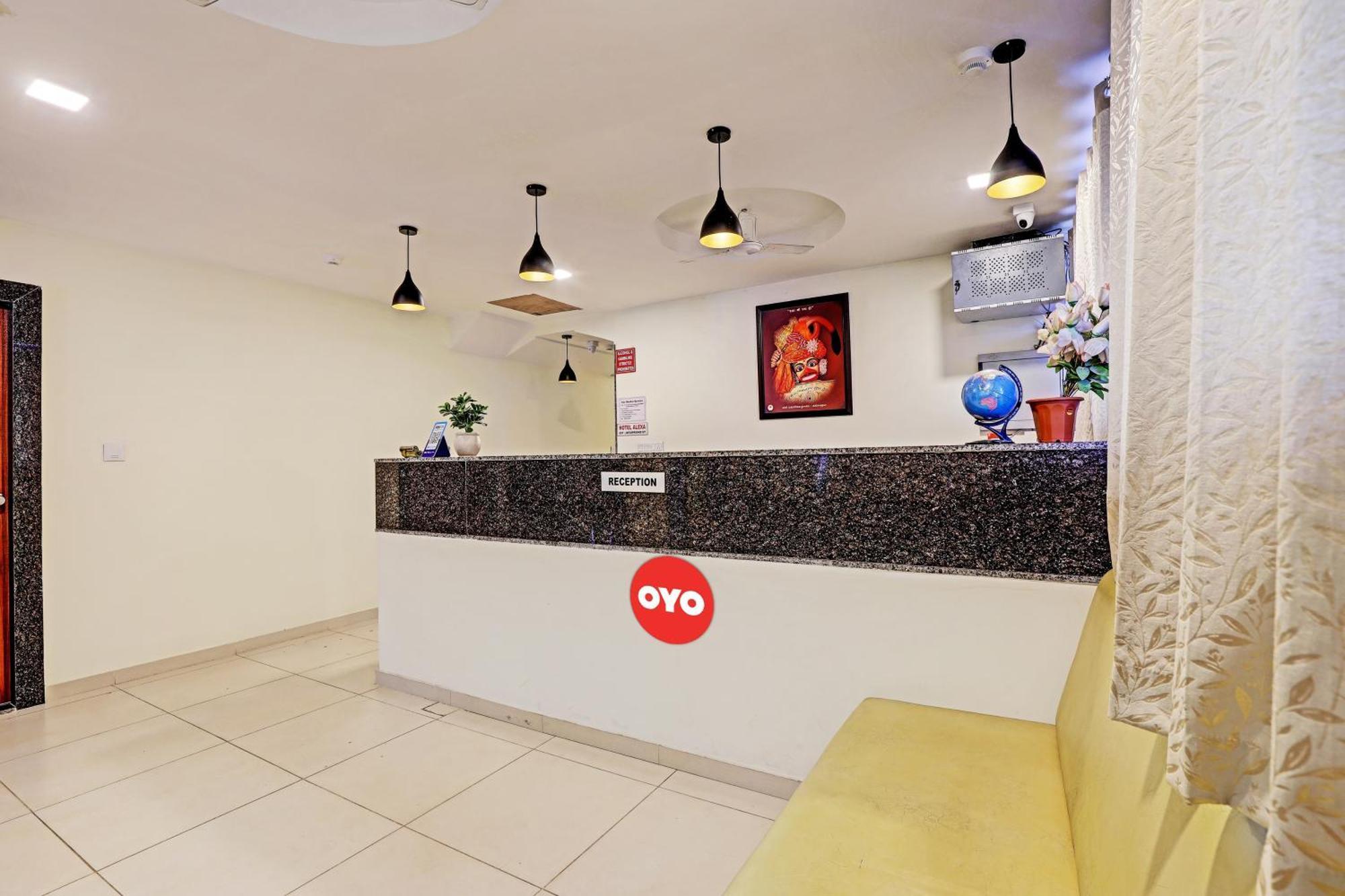Hotel O Alexa Ahmedabad Exterior foto