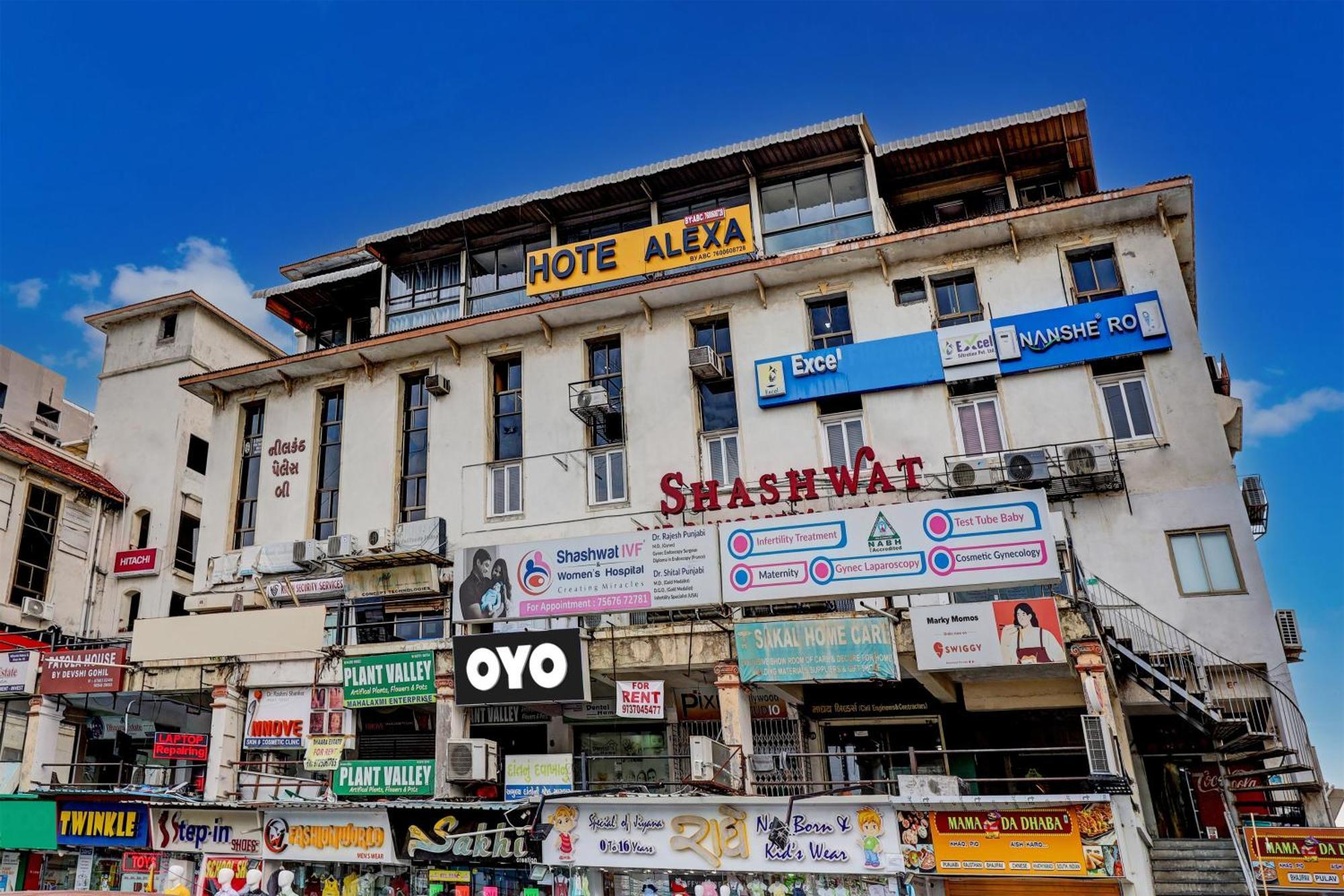 Hotel O Alexa Ahmedabad Exterior foto